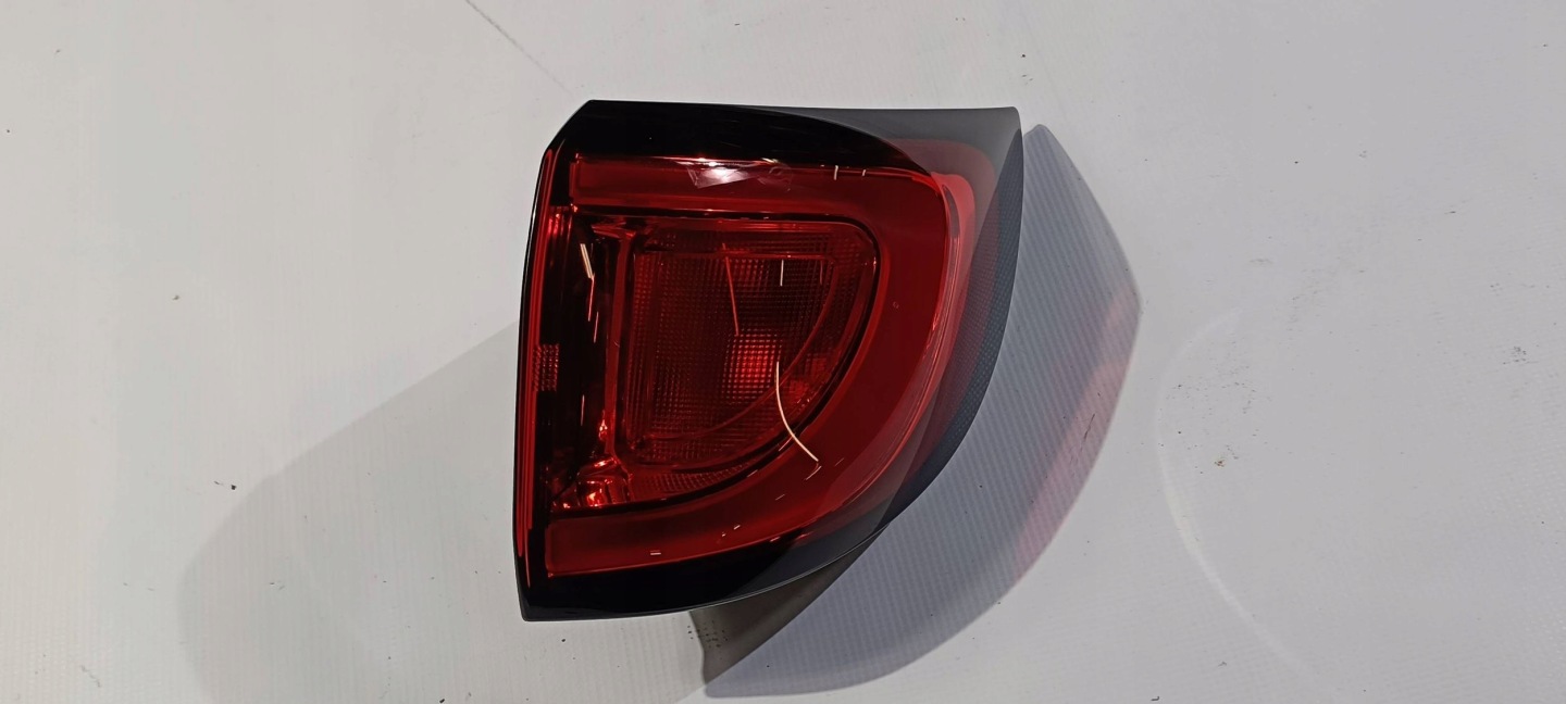 light rear part rear right LED Chrysler Pacifica 2017