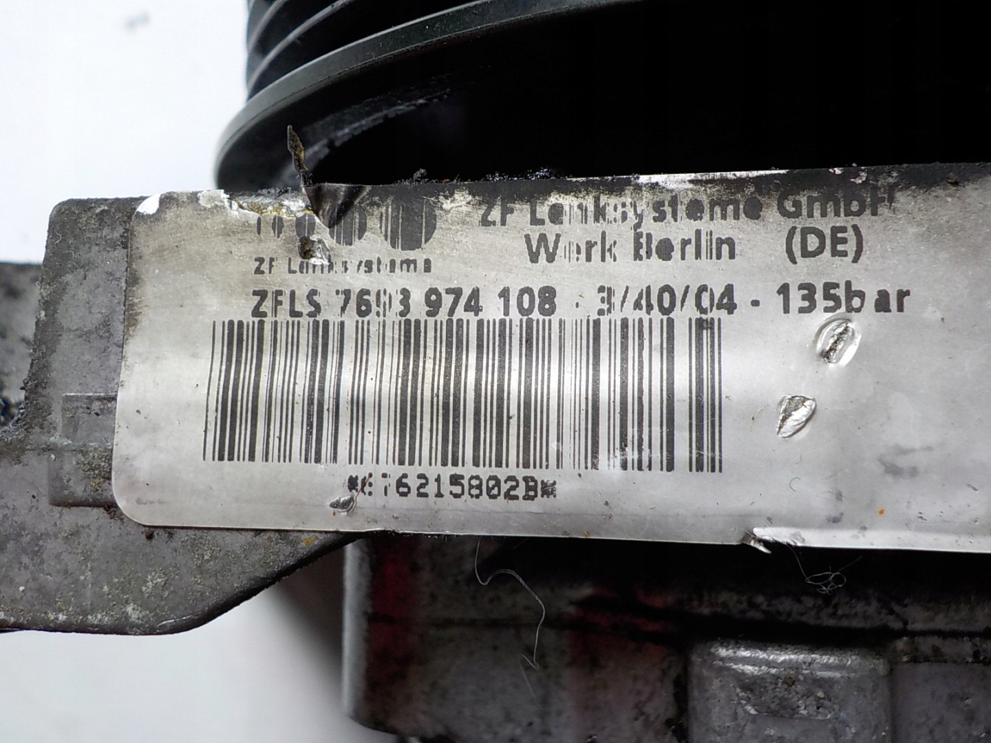 BMW 5 (E60) 4.8 V8 servo pump 7693974108 7508865