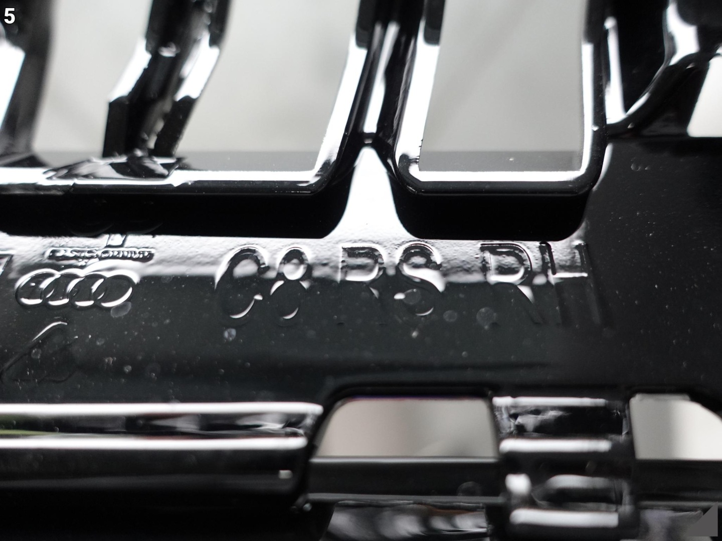 AUDI RS6 4K0 RS7 4K8 C8 bumper grid right front