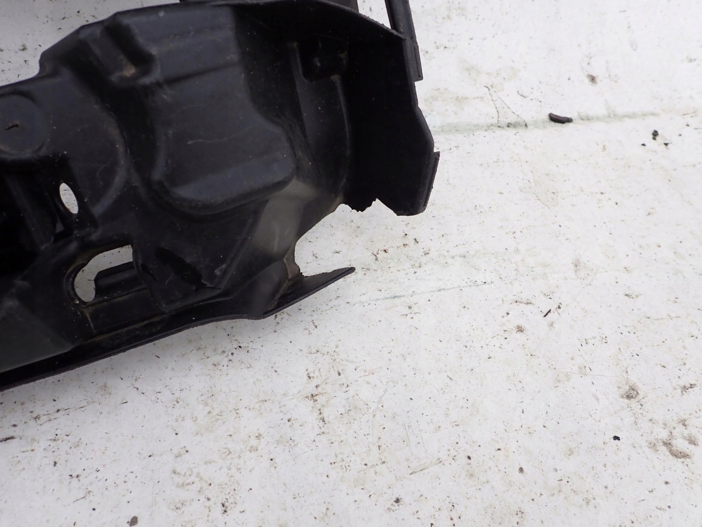 VW GOLF 7 VII LIFT 16- bumper bracket left front