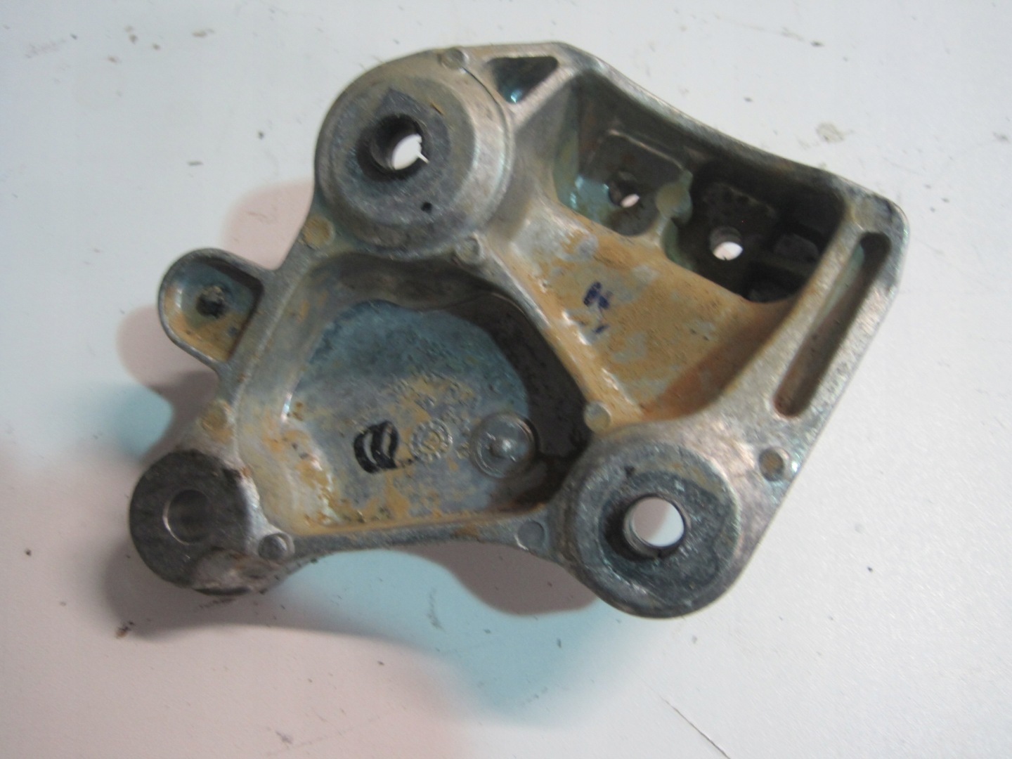 Support PEUGEOT CITROEN 9807980580