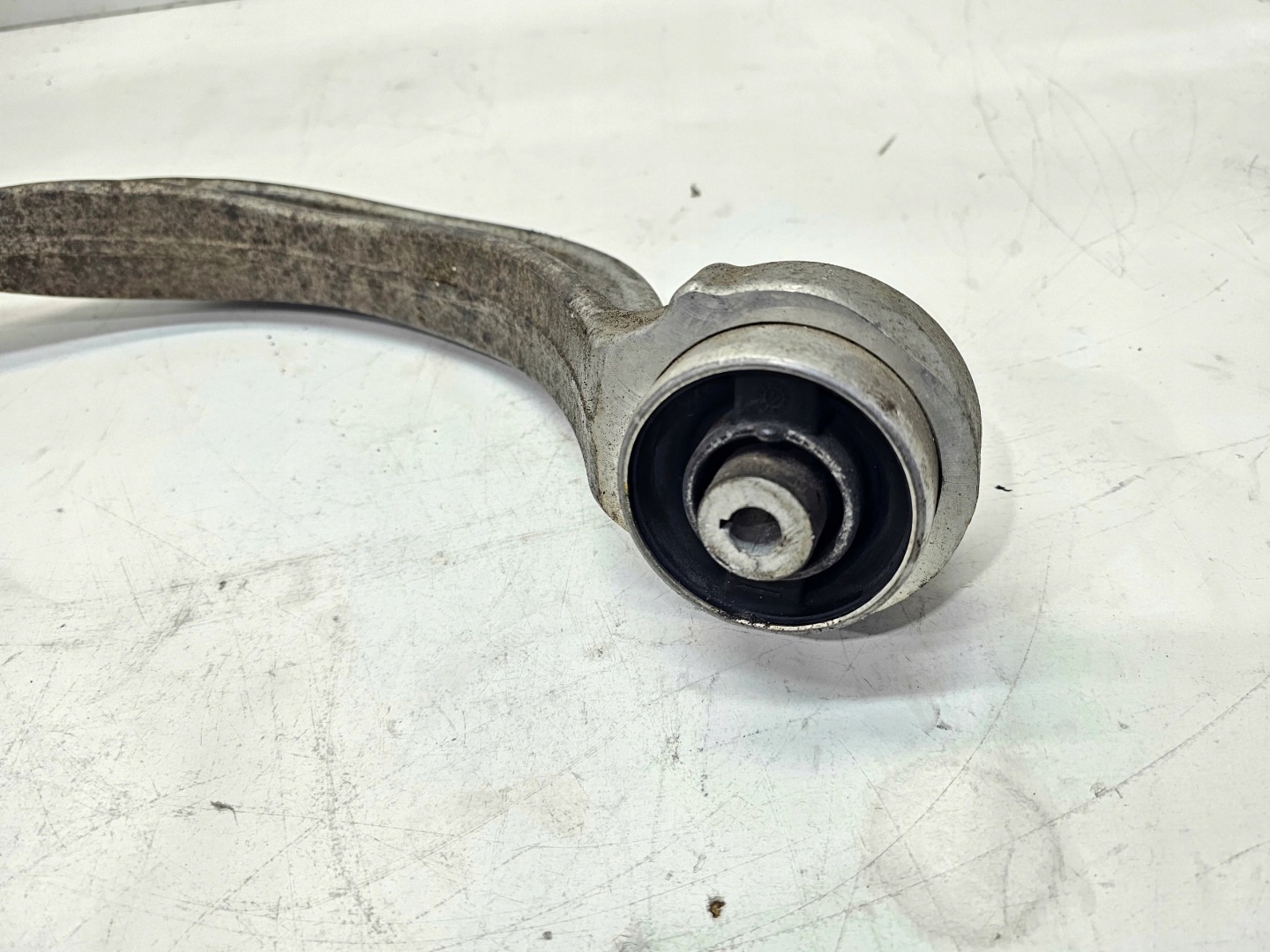 Querlenker links vorne AUDI Q5 FY 80A407695D