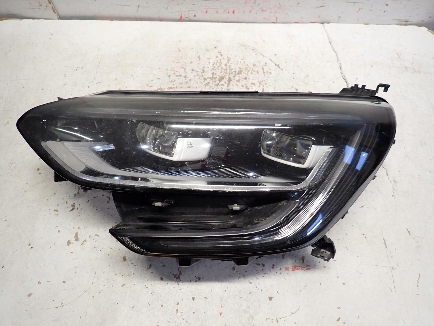 light front right left RENAULT MEGANE IV 2016- FULL LED 260601093