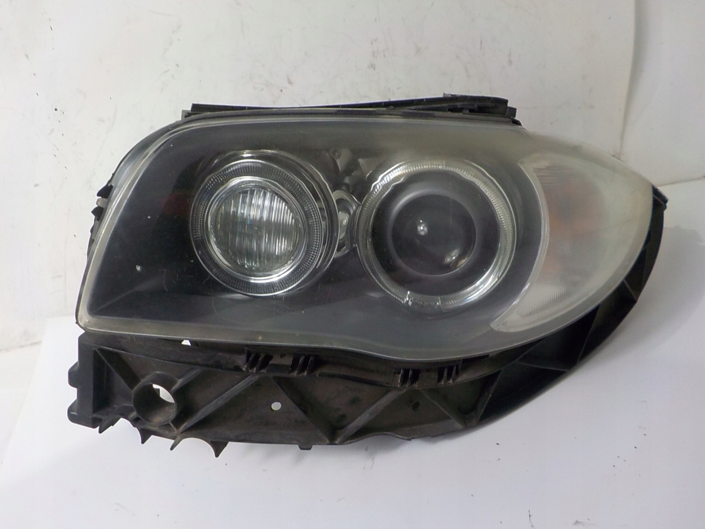 BMW 1 E81 E87 XENON light left front front UK 7181283