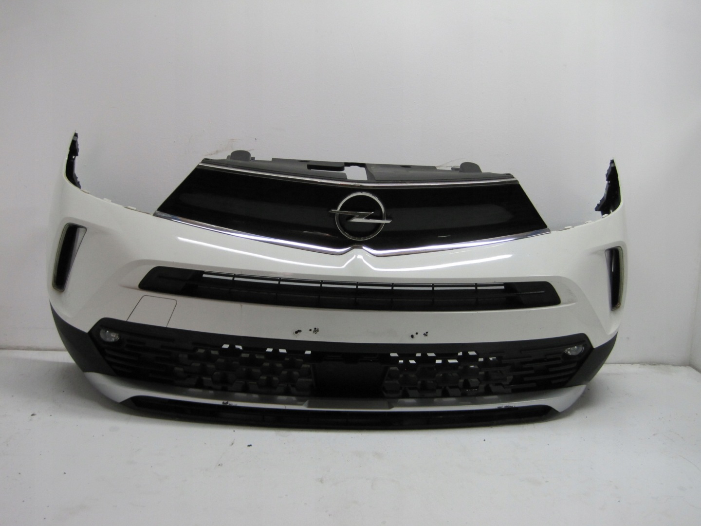 bumper OPEL MOKKA B front front 21R below RADAR