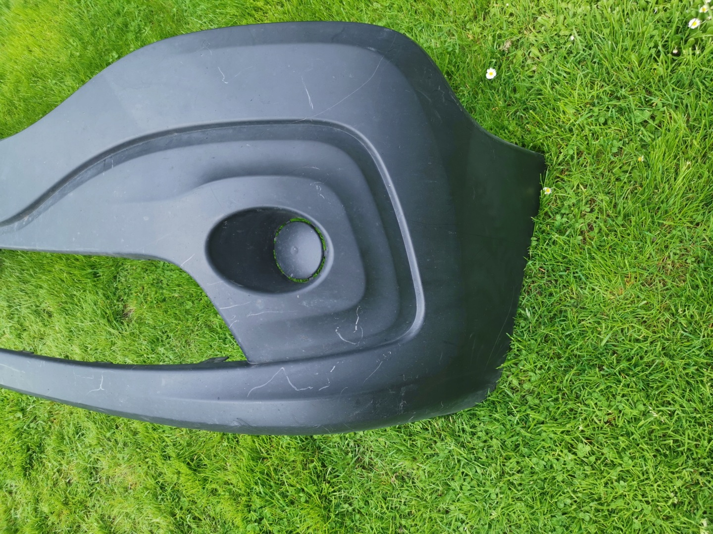 front bumper RENAULT TRAFIC III 14- front
