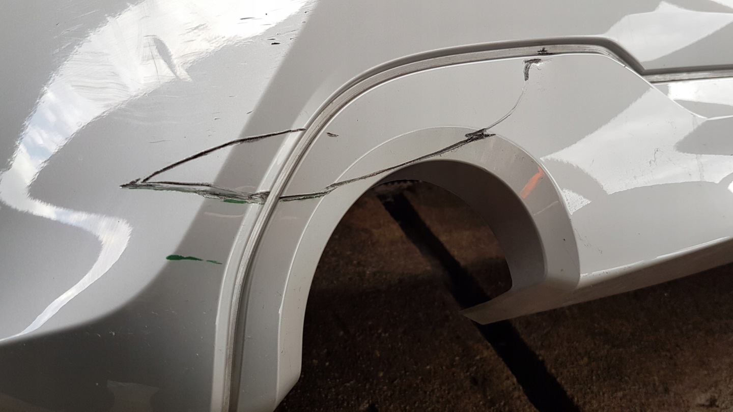 bumper rear BMW SERIA 1 F40