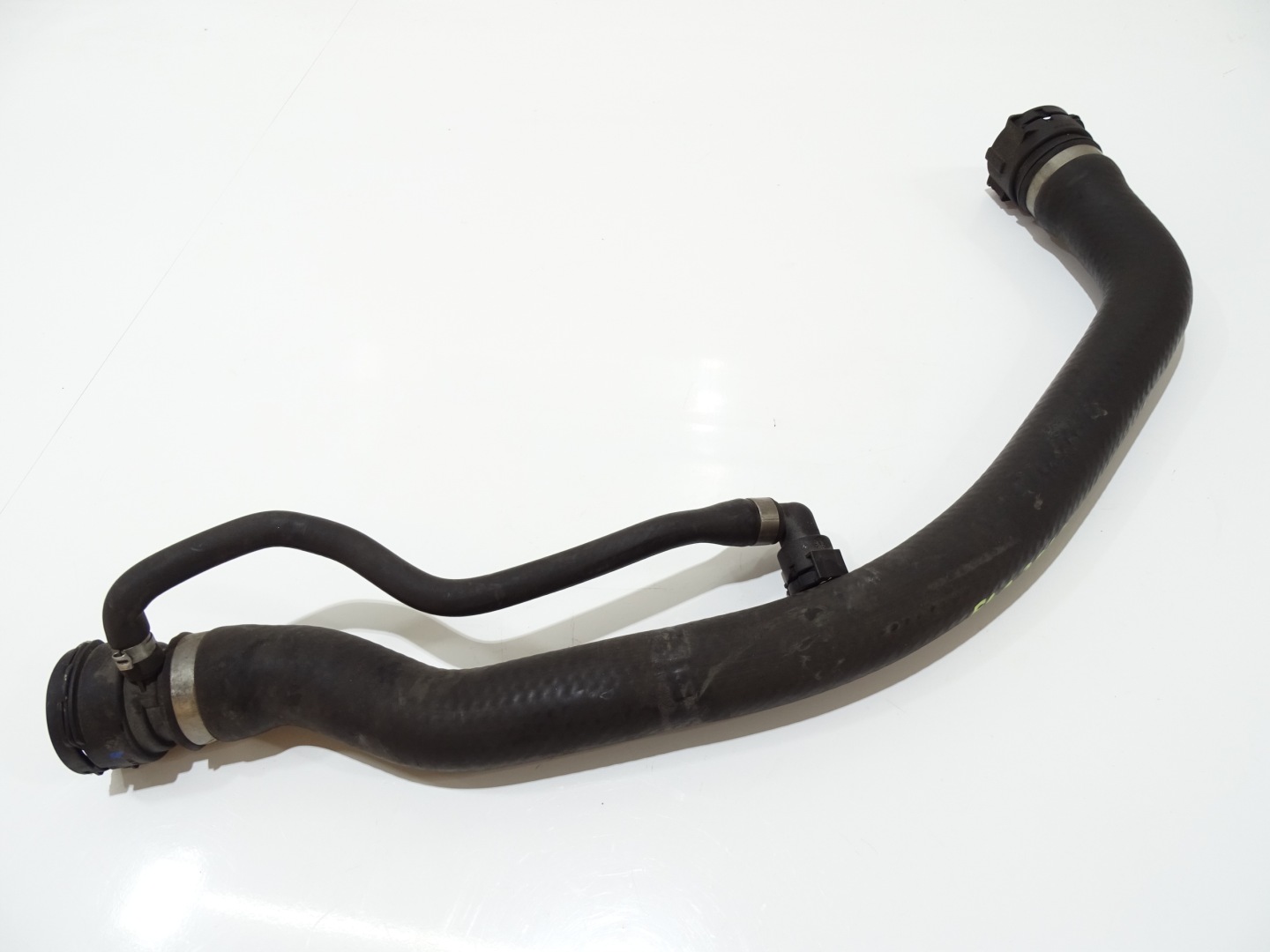 prijenos crijevo vode BMW E60 E61 3.0D 7787449