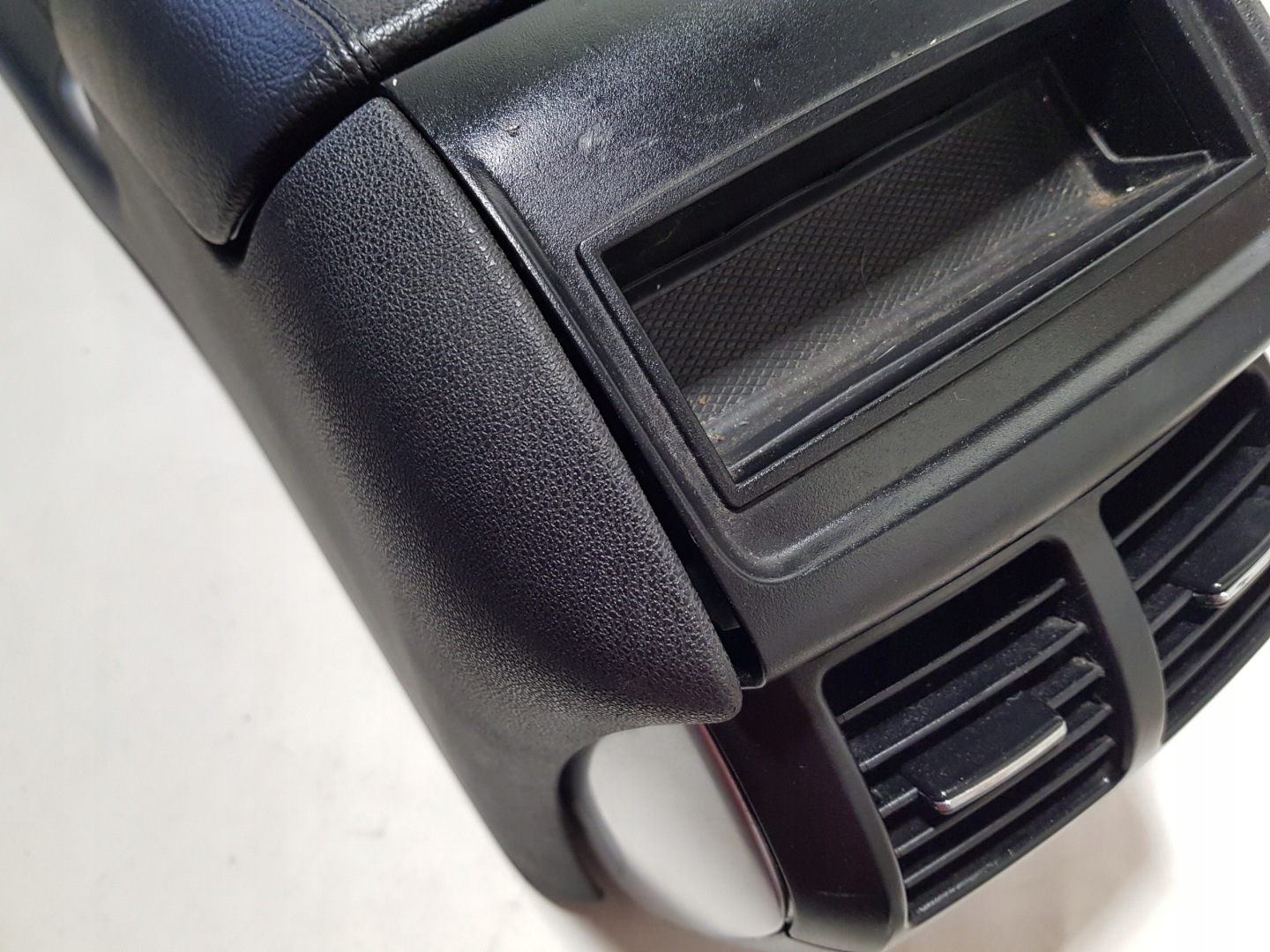armrest MERCEDES W251 TUNEL central