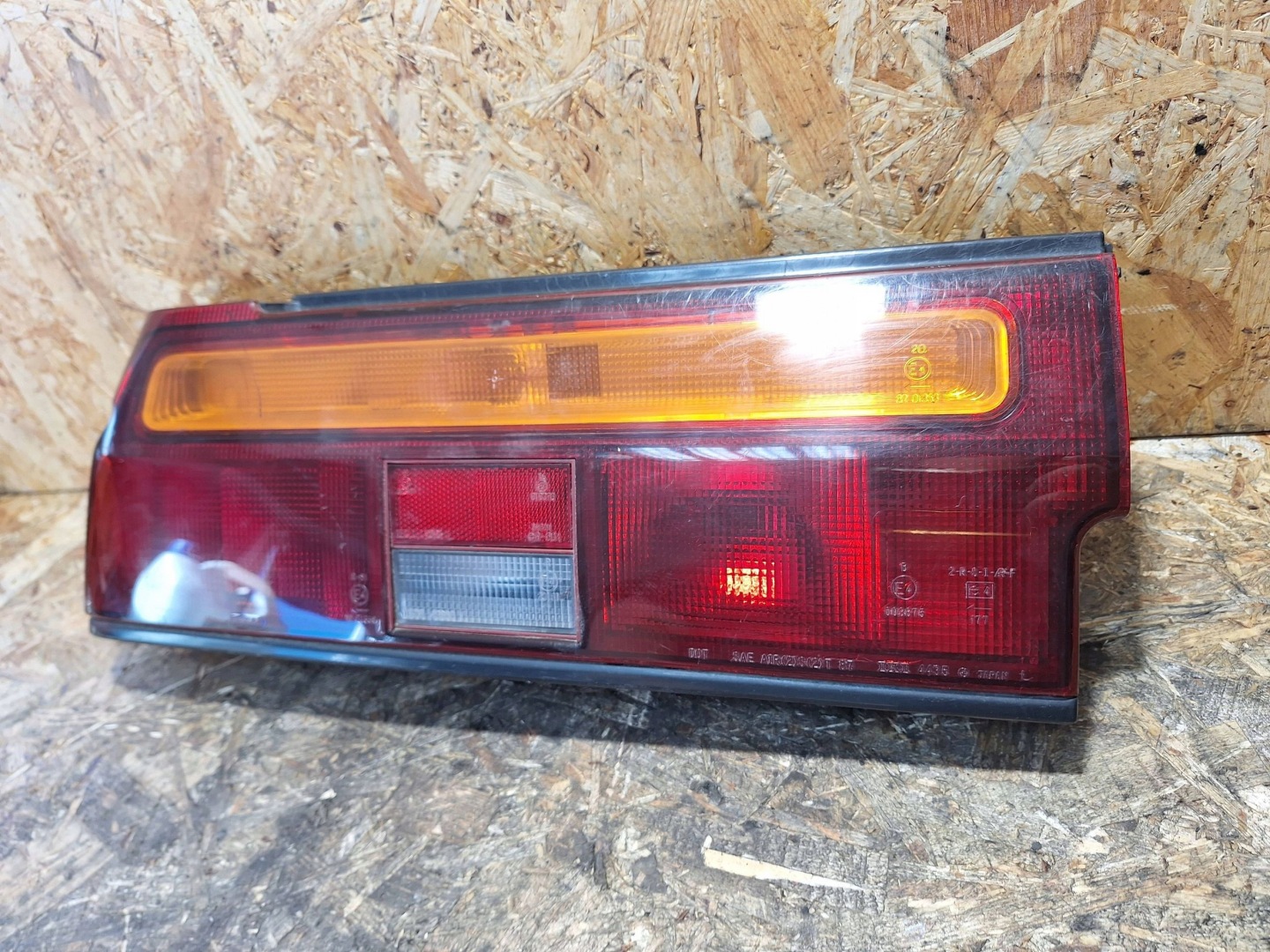 light rear part left NISSAN SUNNY COUPE B12 90-92 IKI4435