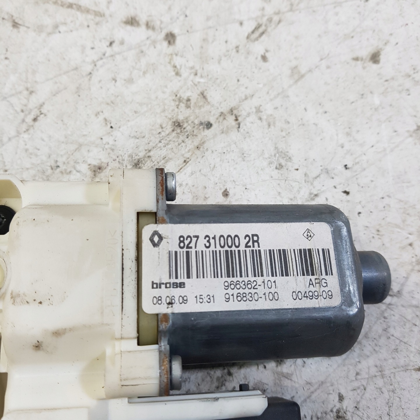 ELE mechanism windows left rear RENAULT MEGANE 3 827310002R
