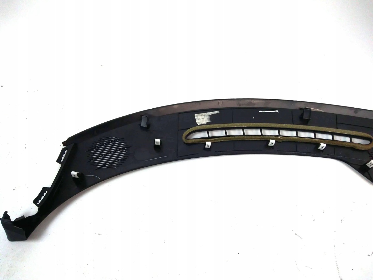 Dodge Challenger 2015+ torpedo front inner