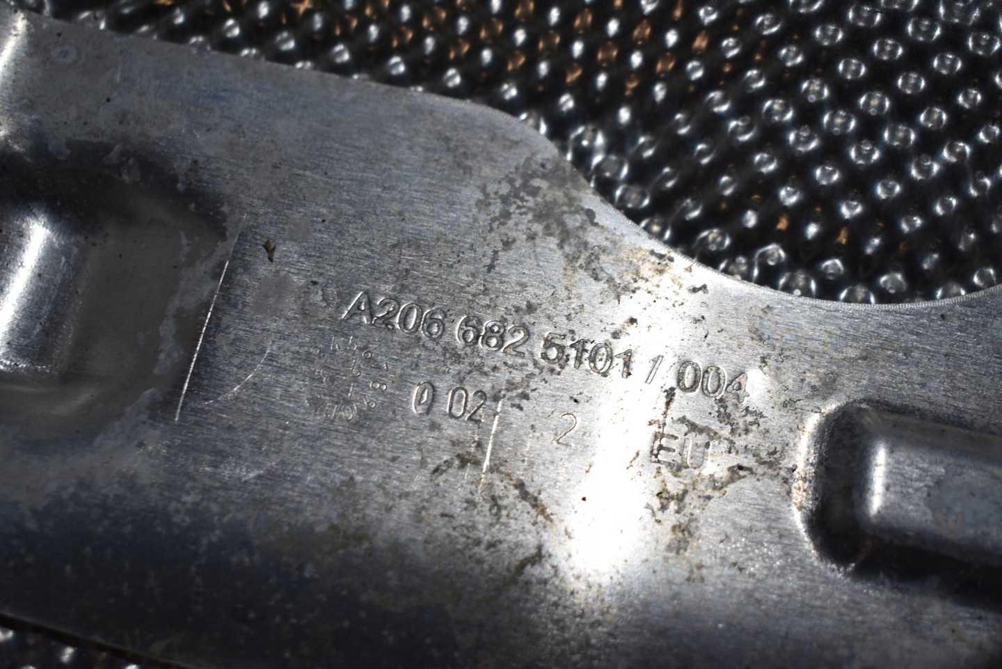 IDEALNA Blende Abdeckung TERMICZNA MERCEDES W214 1