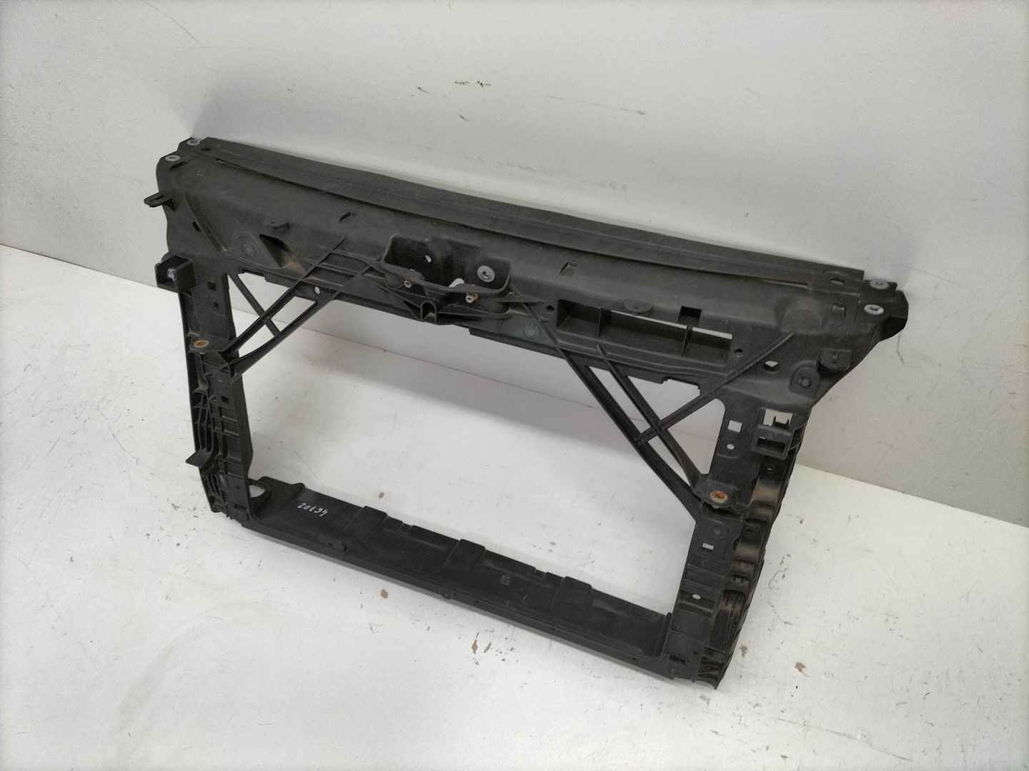 support panel for radiators pillar iron SKODA RAPID 12