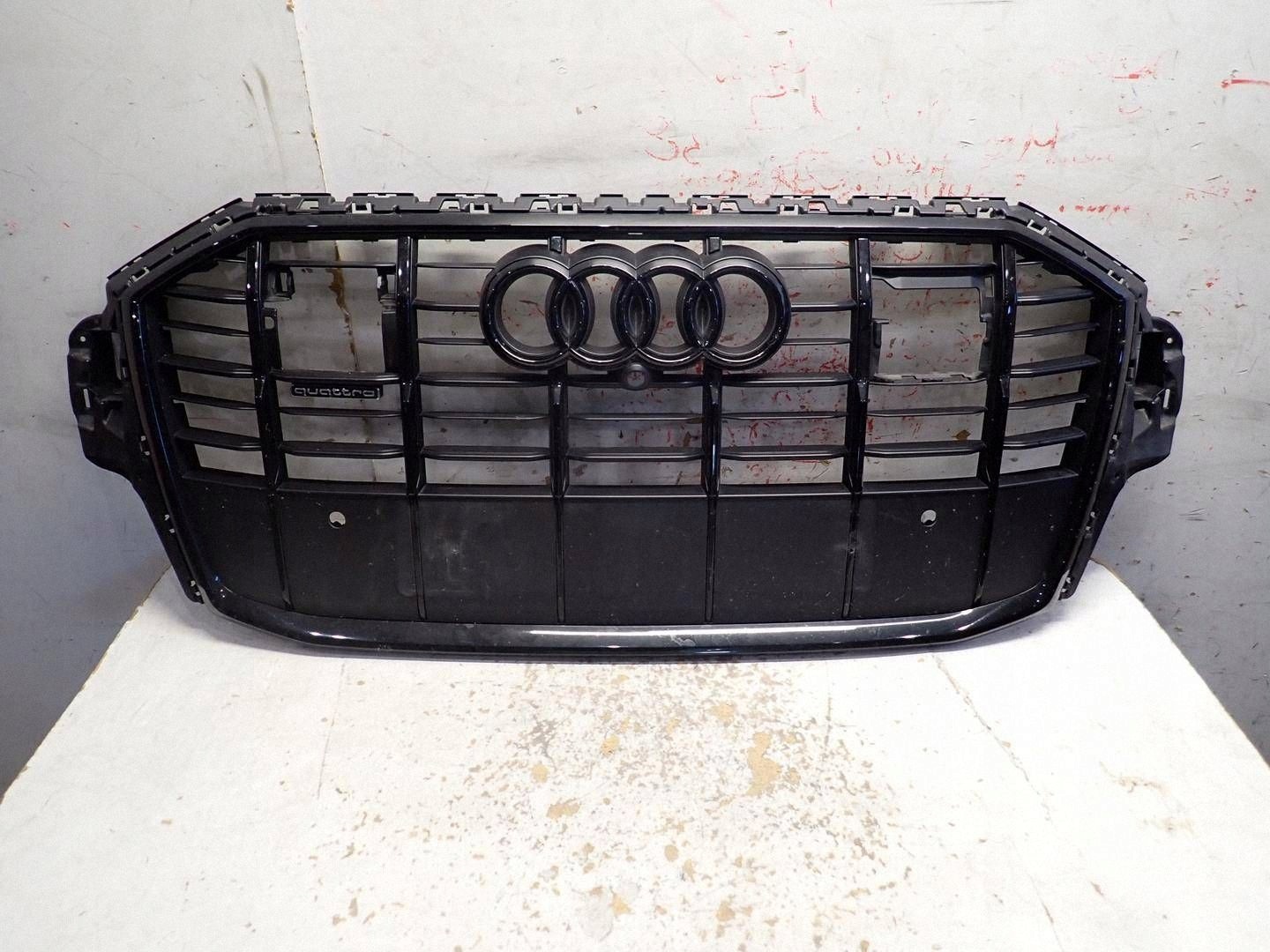 Grill AUDI Q7 II LIFT 2019- 4M0853651AH