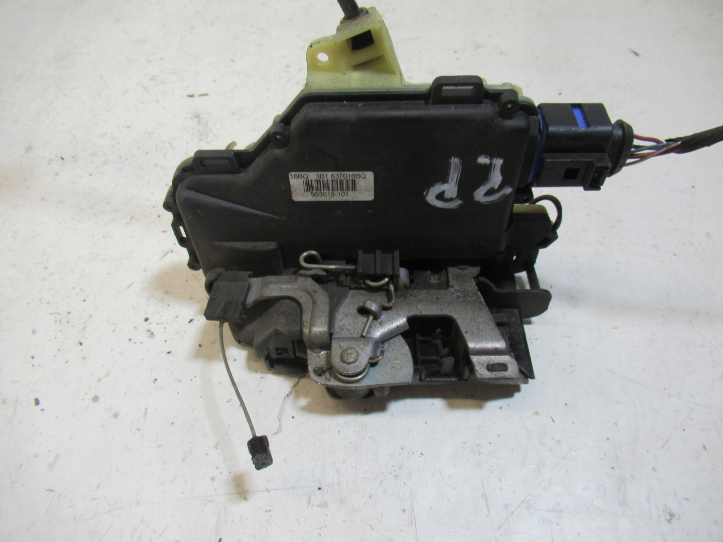 lock door right front SEAT IBIZA 3 3B1837016BQ