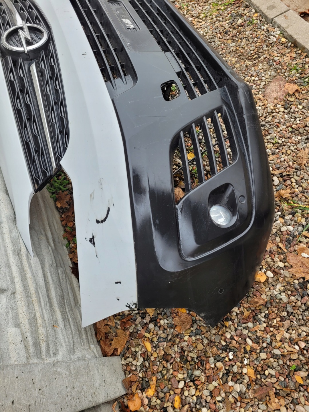 bumper front front OPEL VIVARO C PARKI