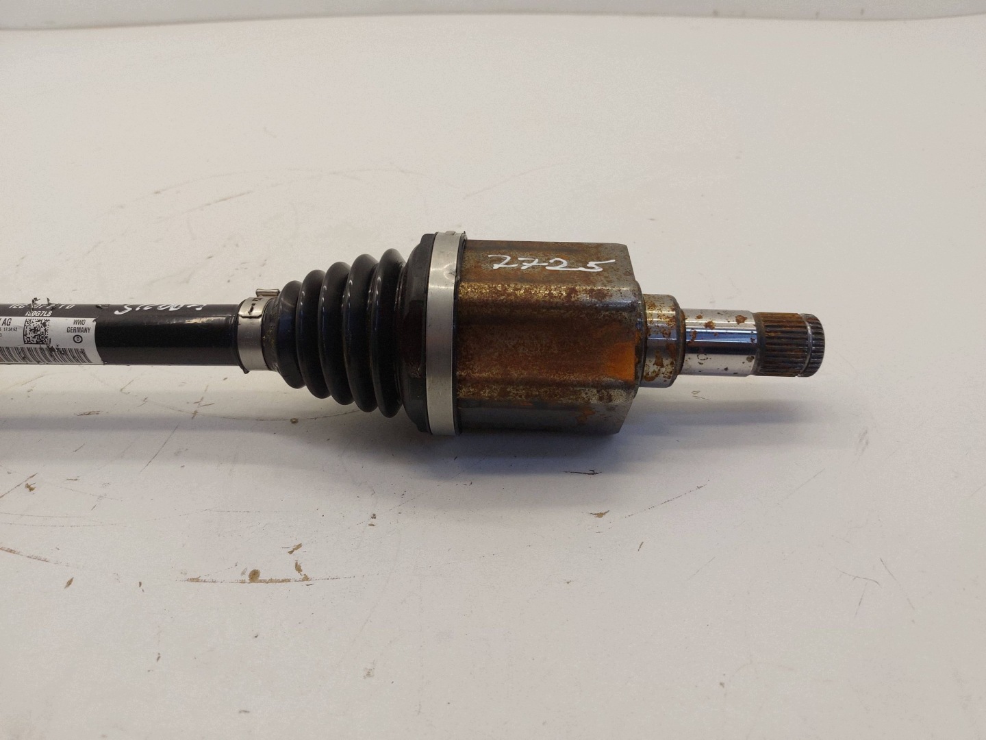 SKODA ENYAQ IV 25r ELEKTRYK semi-axis left left front front 1EC407271D