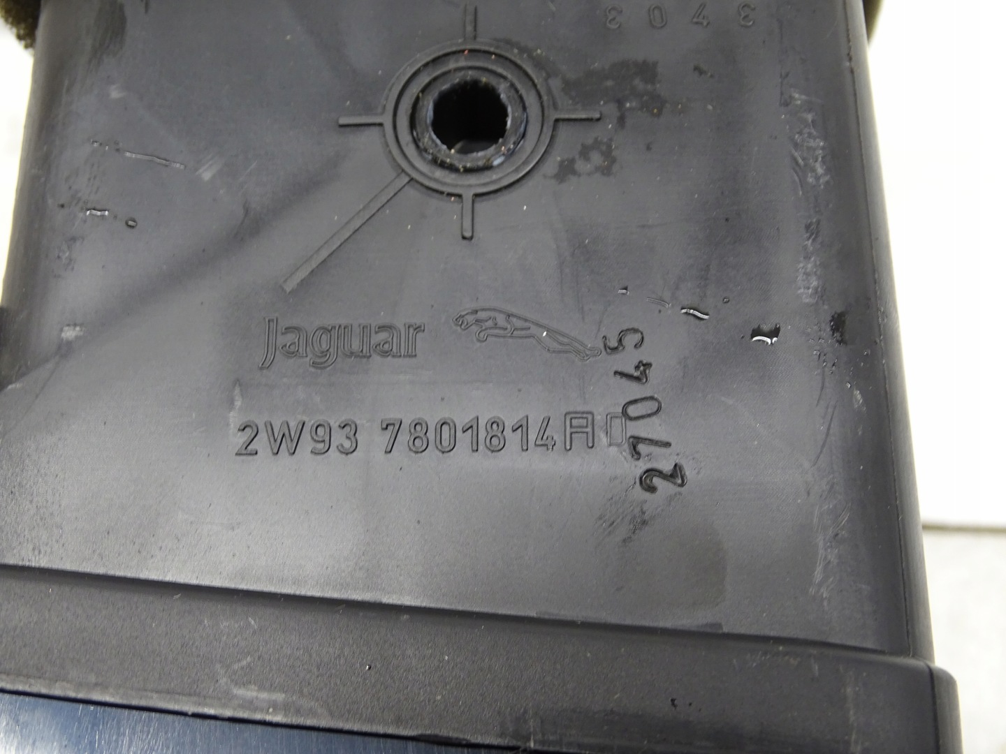grid air conditioning devices left front left front JAGUAR XJ X350 2W937801814A