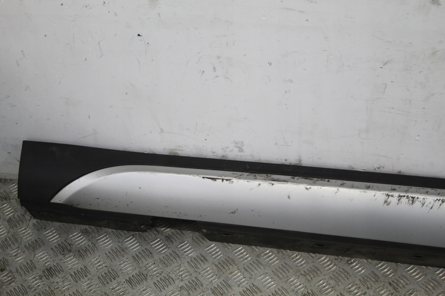 cap threshold threshold left BMW X1 E84 2990599