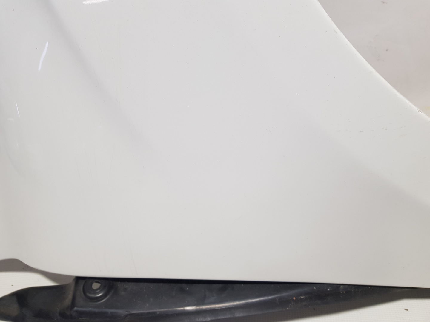 fender front right front Mercedes ML W164 650