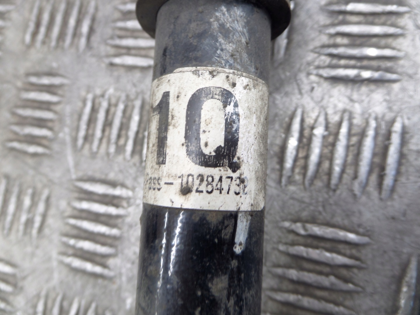 semi-axis left short. NISSAN QASHQAI J11