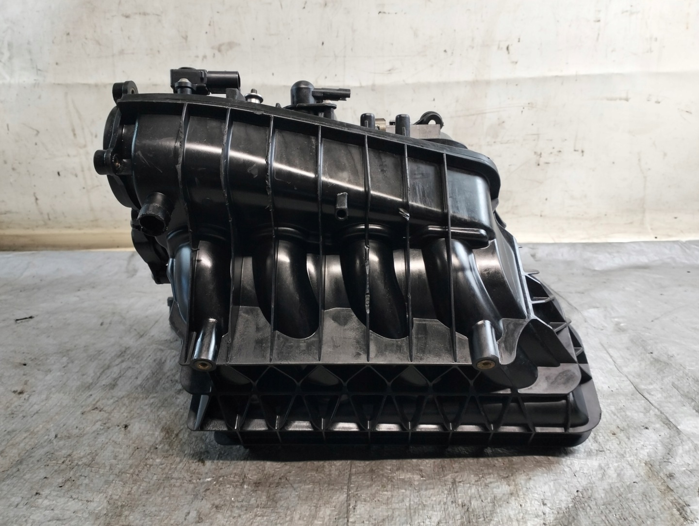 intake manifold BMW E46 318I 04r FL OE 1437939