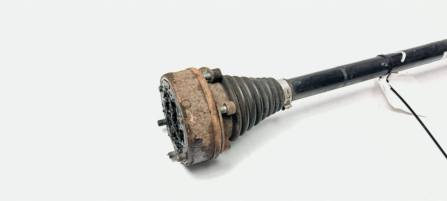 semi-axis left rear part 3Q0501203C 2.0 TDI VOLKSWAGEN PASSAT B8