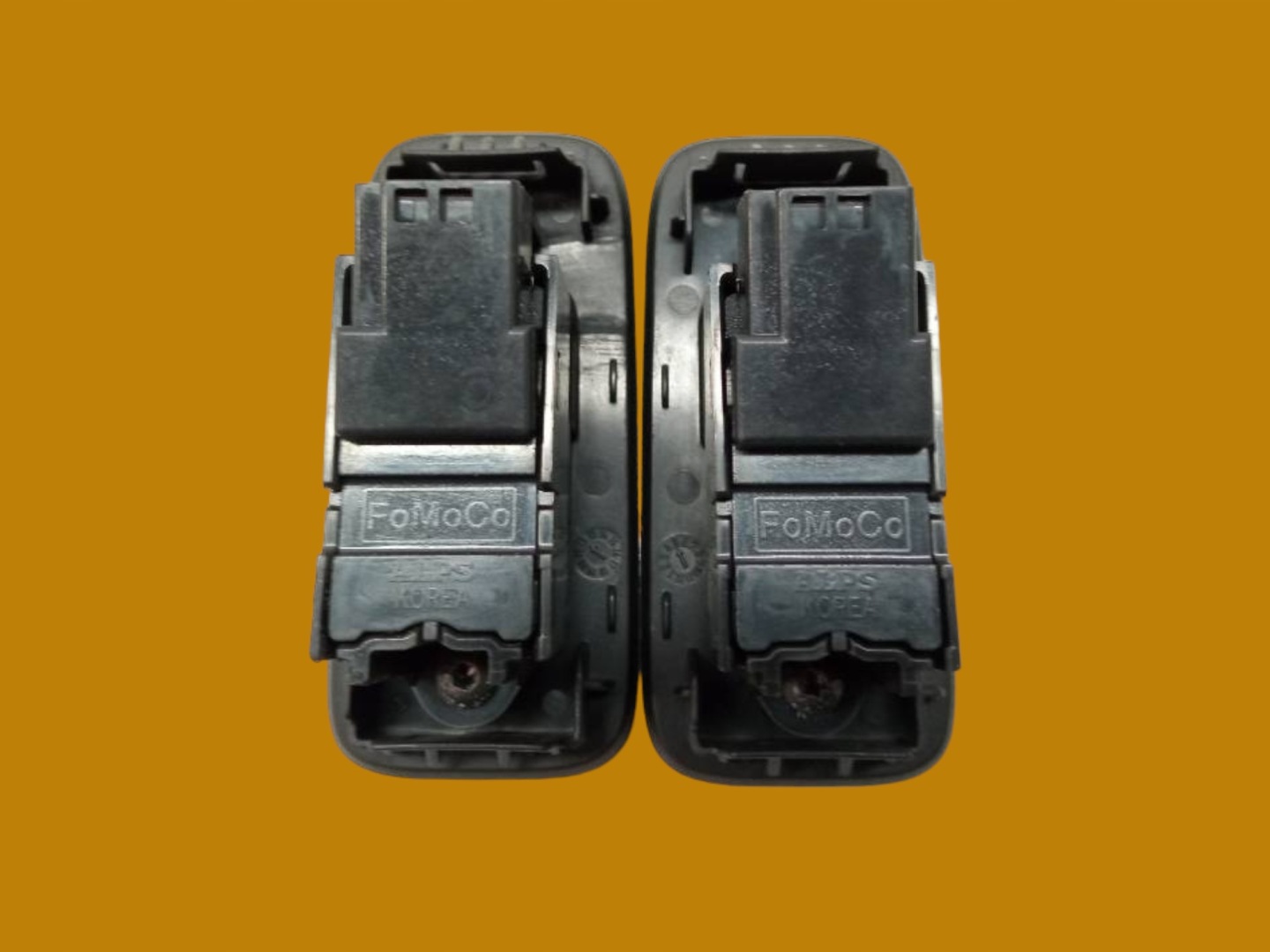 window control switch left right rear part KOMPLET 31334569 Volvo V40 II (2012-2019)