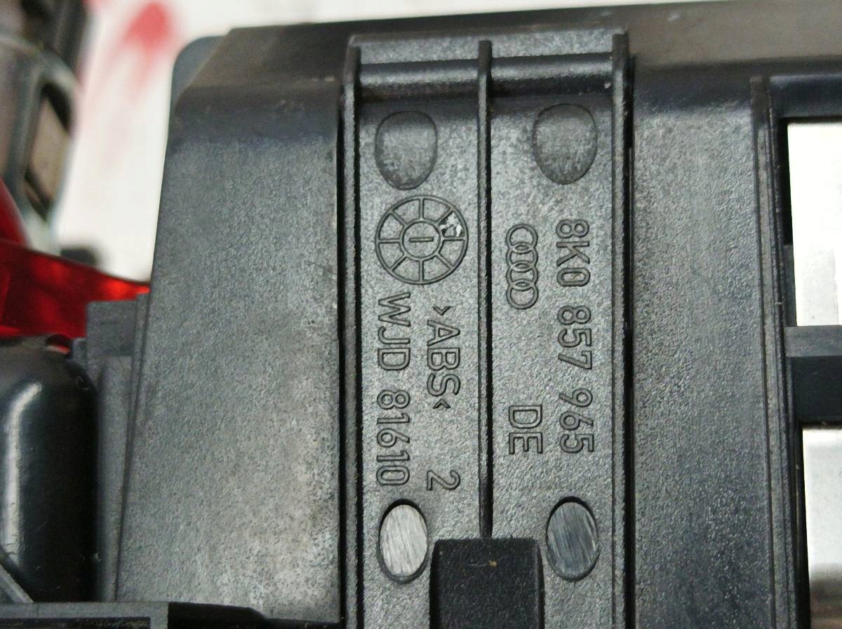 ashtray passenger compartment 8K0857965DE Audi A4 IV (2008-2015) B8