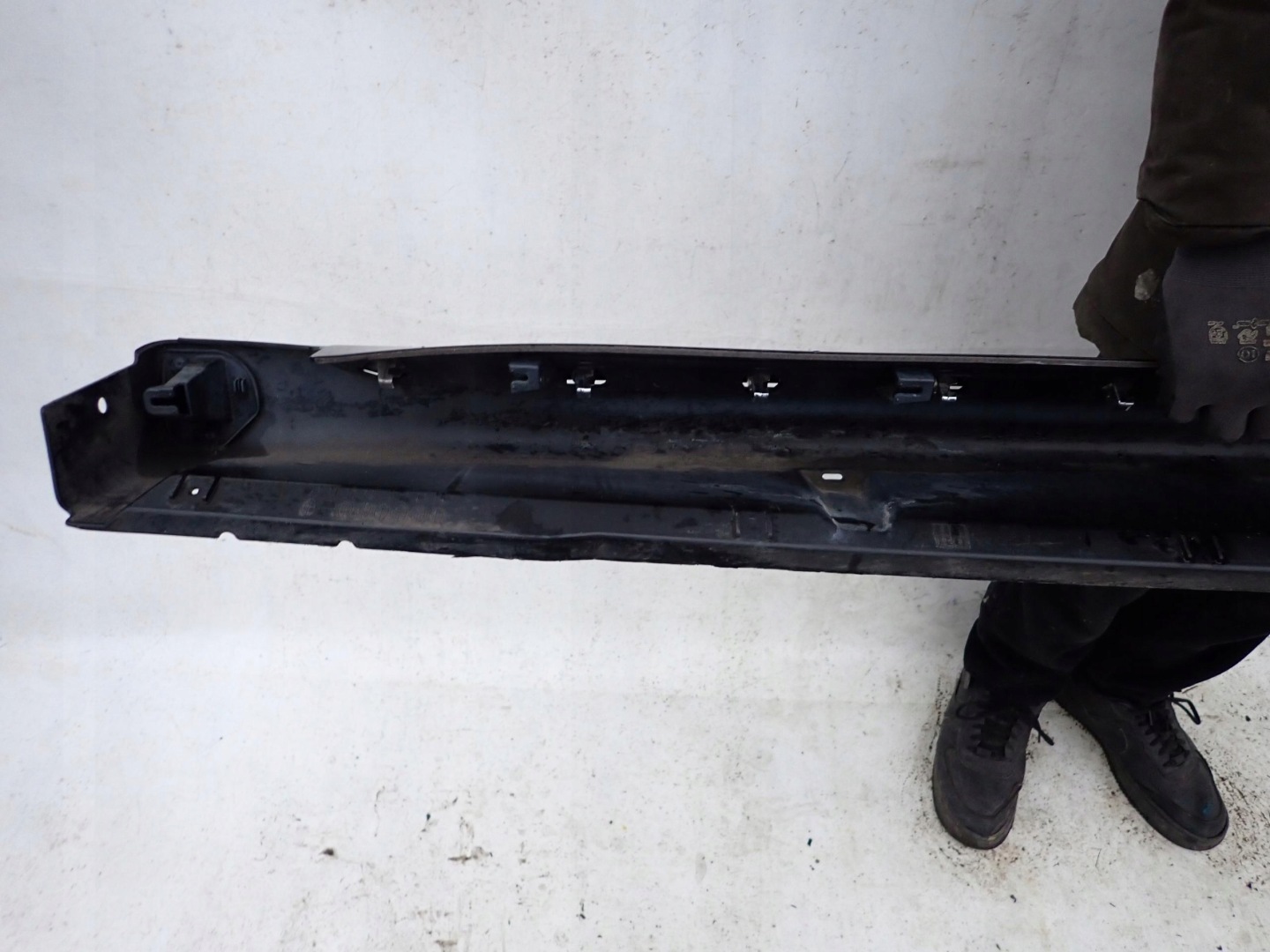 MITSUBISHI OUTLANDER III LIFT threshold moulding right