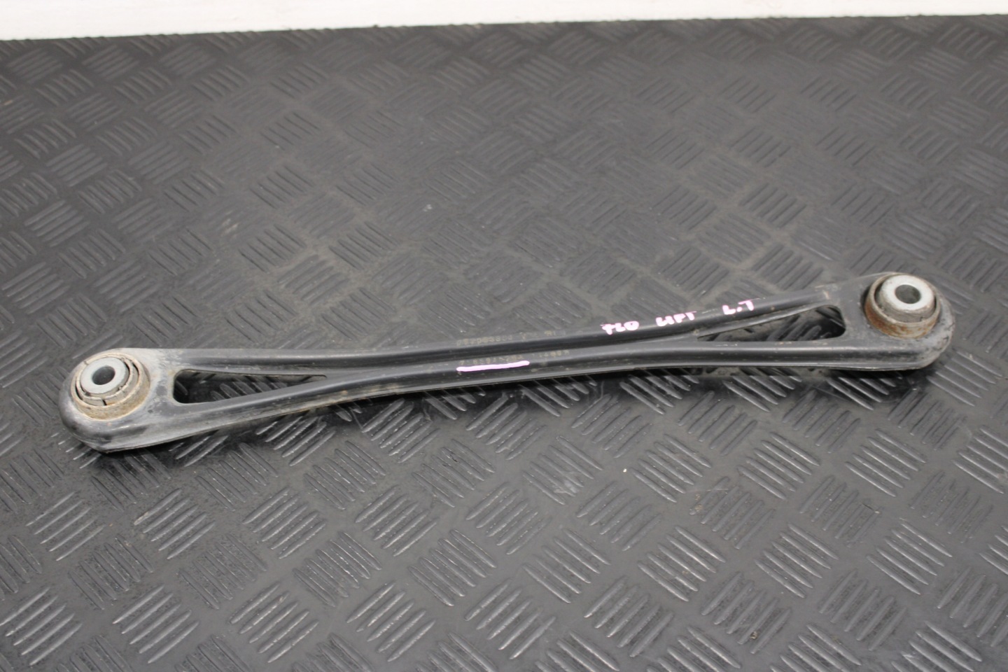 QUERLENKER LINKS HECK TOUAREG 7L0 7L LIFT 7L8501529A