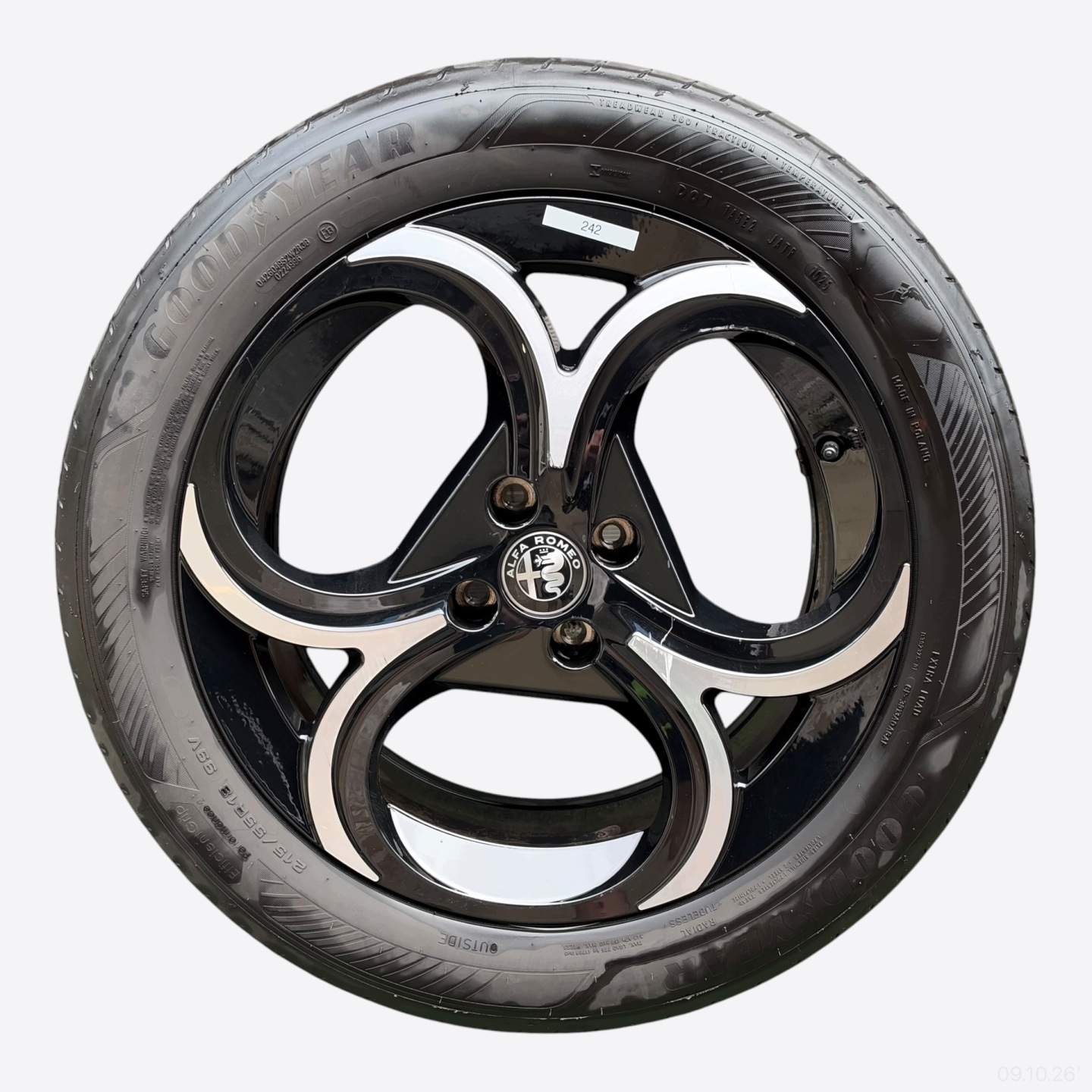 wheels tyres discs ALFA ROMEO JUNIOR GOODYEAR 215/55/18" 5MM summer
