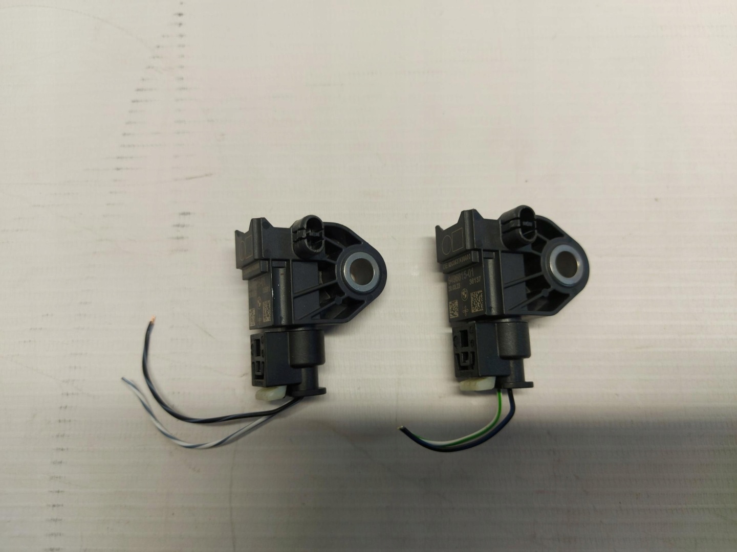 BMW iX1 X1 U11 Crashsensor Drucksensor AIRBAG 9496815