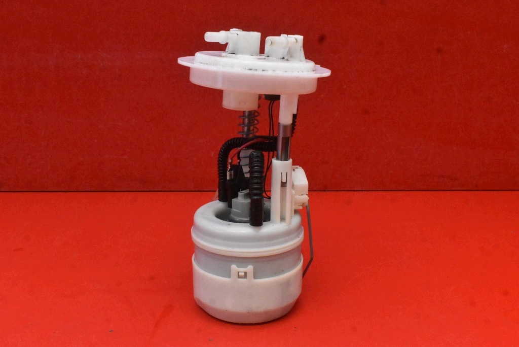 pump feed pump 17040-3VU0A NISSAN NOTE 2 II E12 1.2 VVT 80 KM 12-16