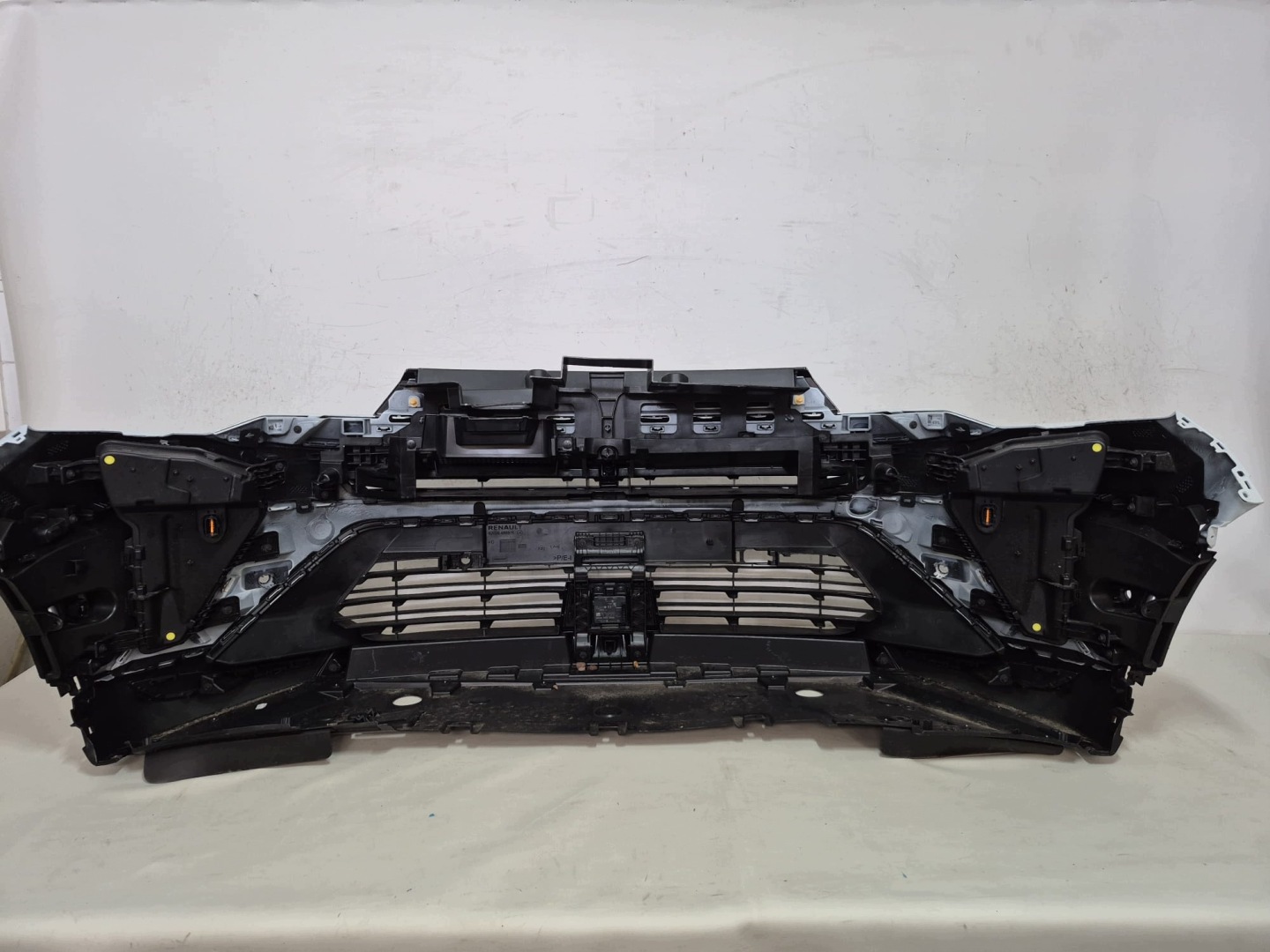 RENAULT CAPTUR II 2 LIFT 24- bumper front front 6XPDC RADAR 620264889R