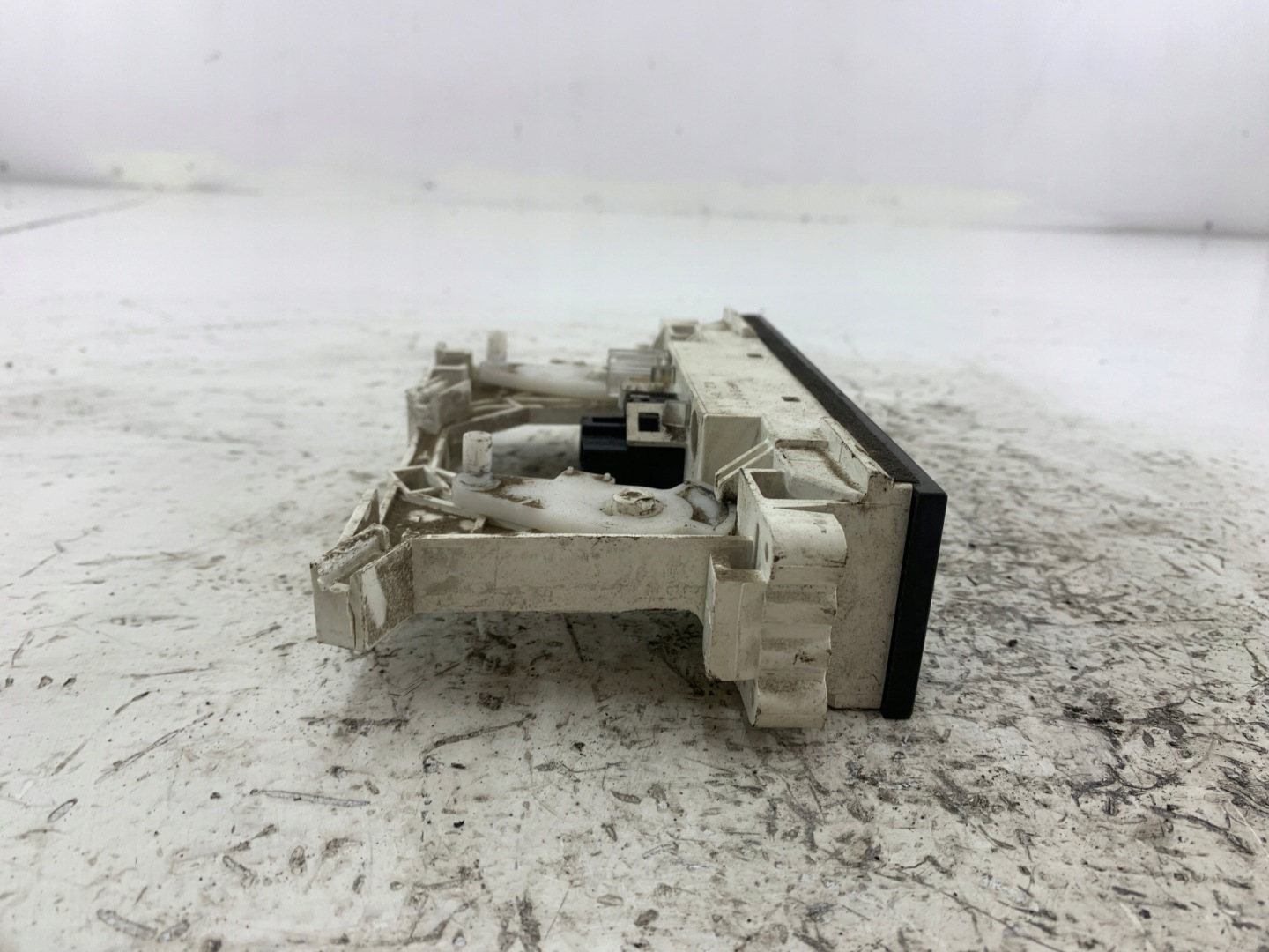 MITSUBISHI PAJERO PININ Unite commande clima E32PB393