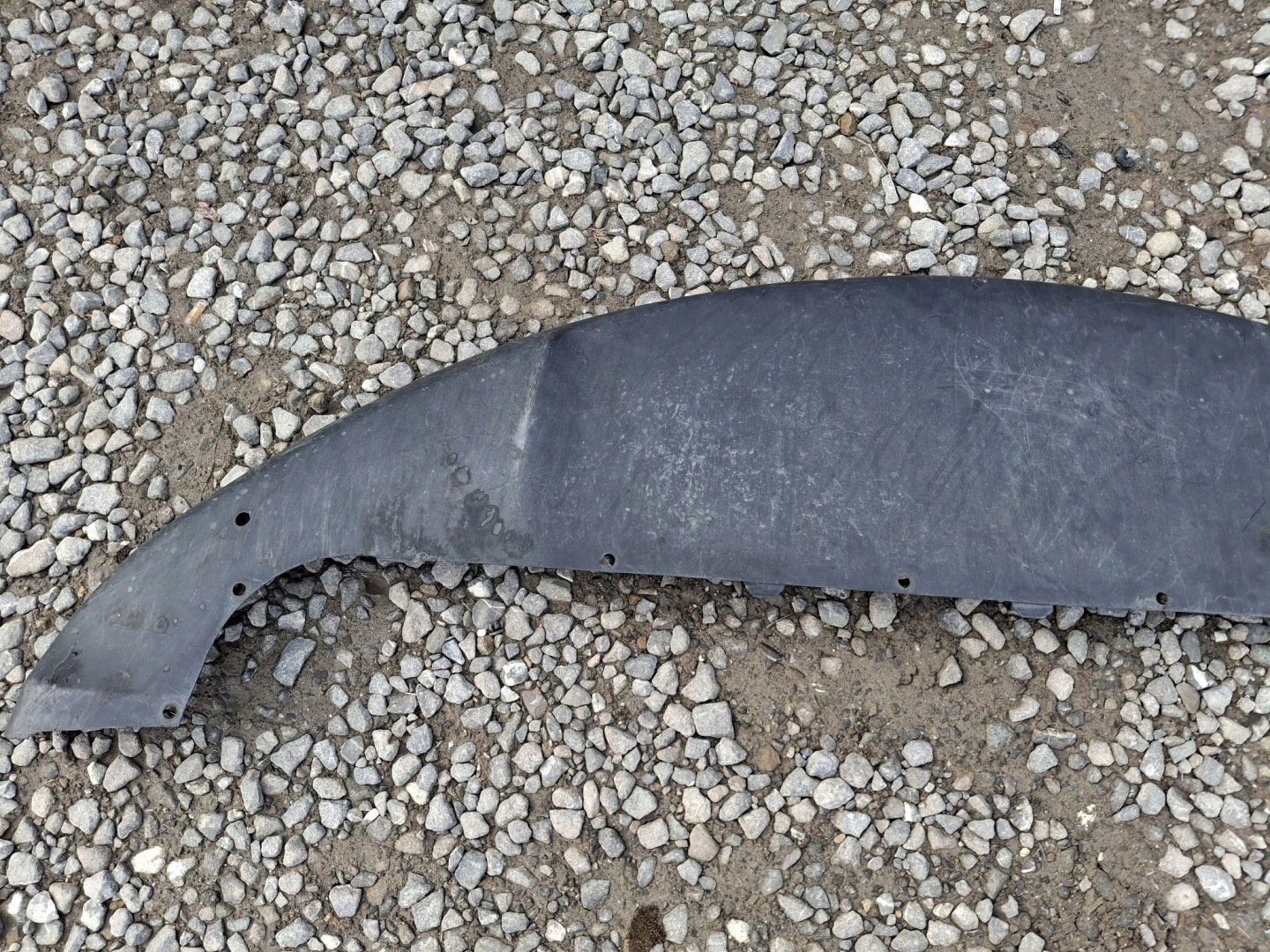 Blende Abdeckung unter Frontstoßstange TESLA S 2012R->