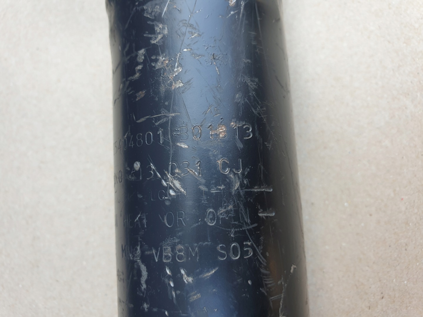 shock absorber front AUDI A4 B8 8K A5 8T 8K0413031CJ OE