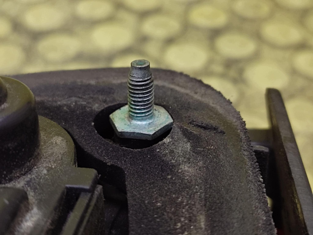 SEAT LEON and light right rear part 1M6945112
