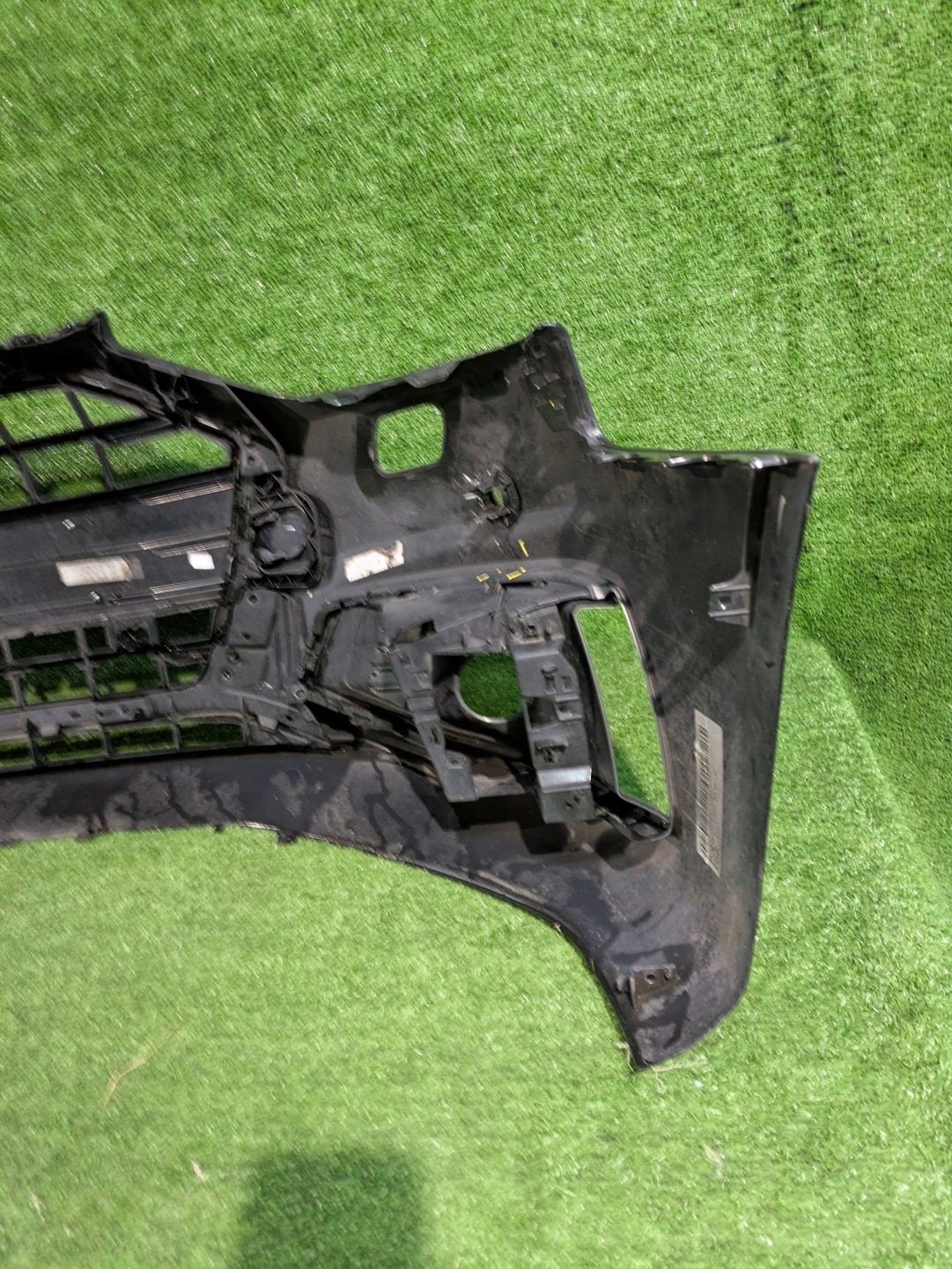 nárazník přední předek AUDI A4 B9 LIFT NR.Z8328
