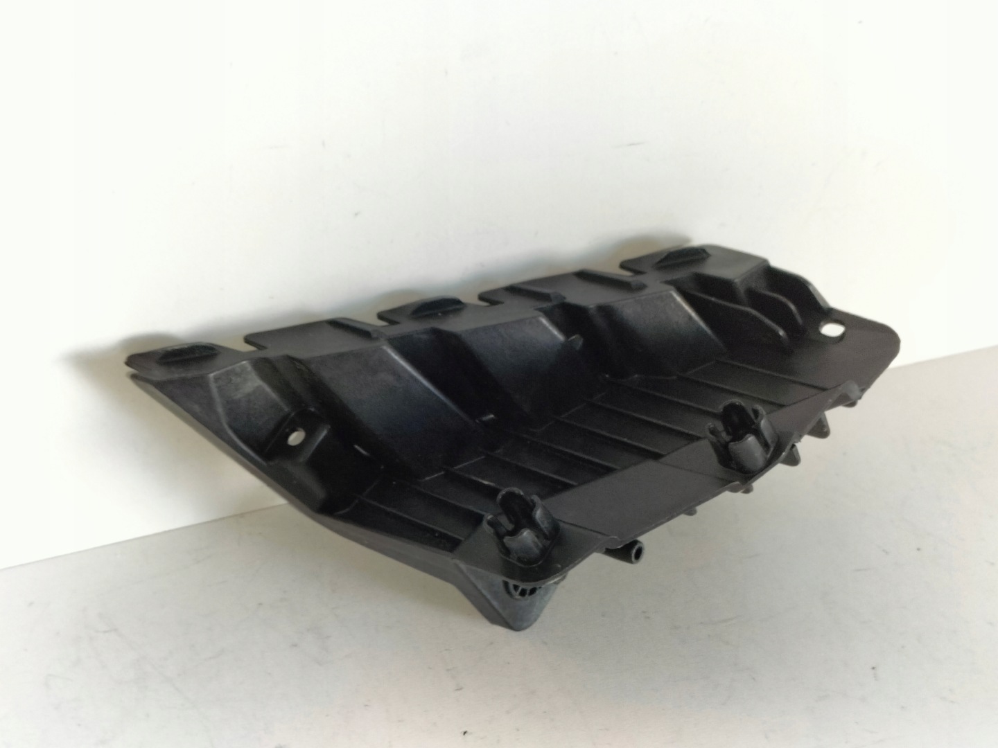 support holder below lampe front right HYUNDAI TUCSON 4 IV 20-24