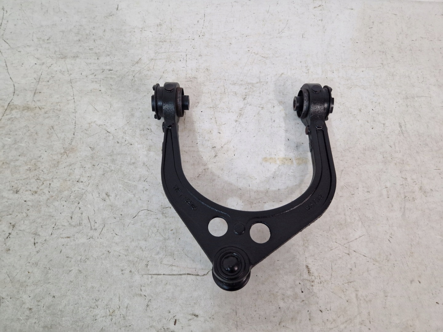 DODGE CHARGER 2019 3.6 5.7 arm right front front RH D12