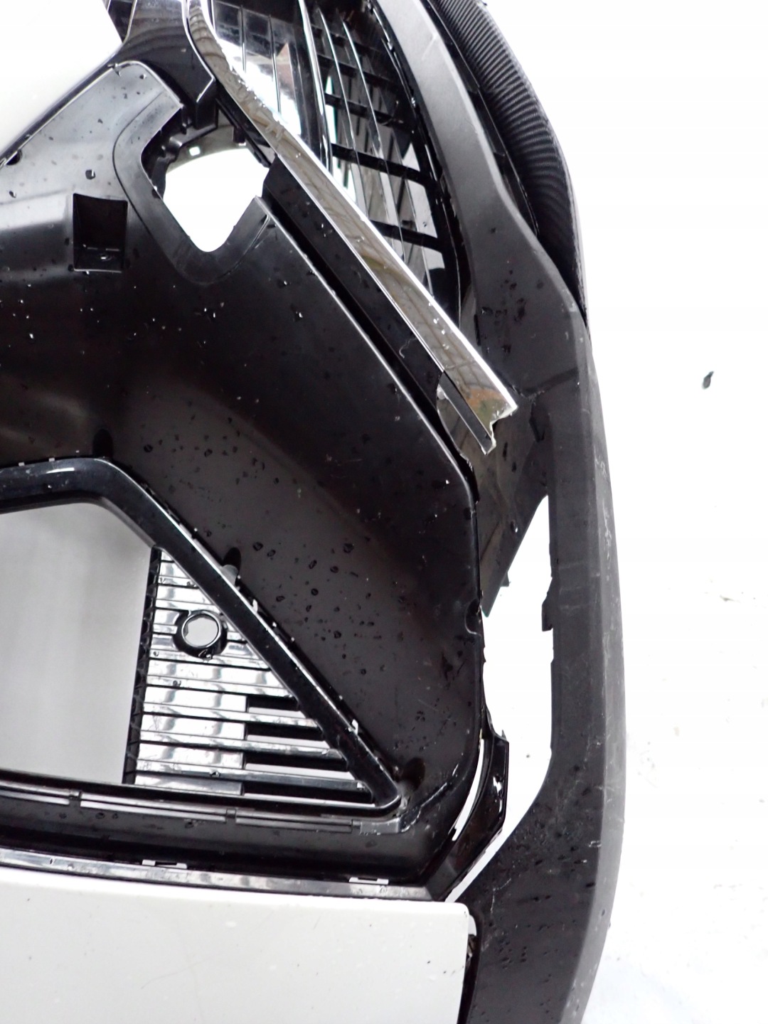 MG MARVEL R 20- bumper front front P11017697 PDC