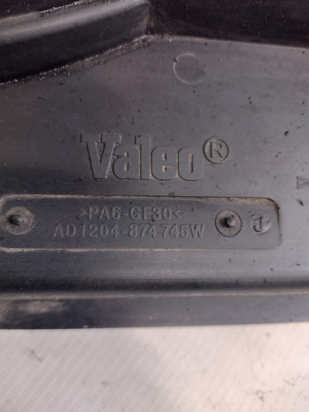 ventilátor chladiče Chrysler Voyager IV 2,8 CRD AD1204-874745W