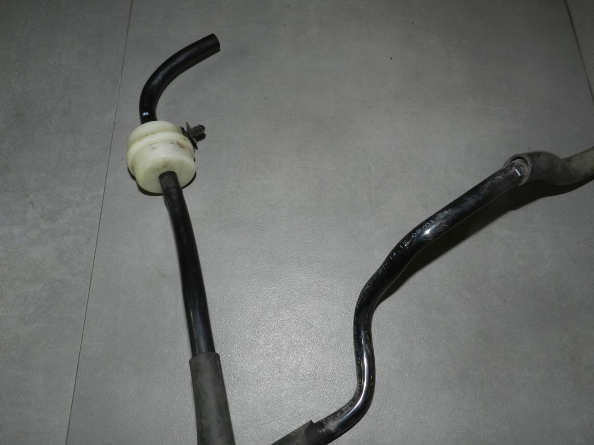 VW TOUAREG 7P Schlauch luft 7P0616708A