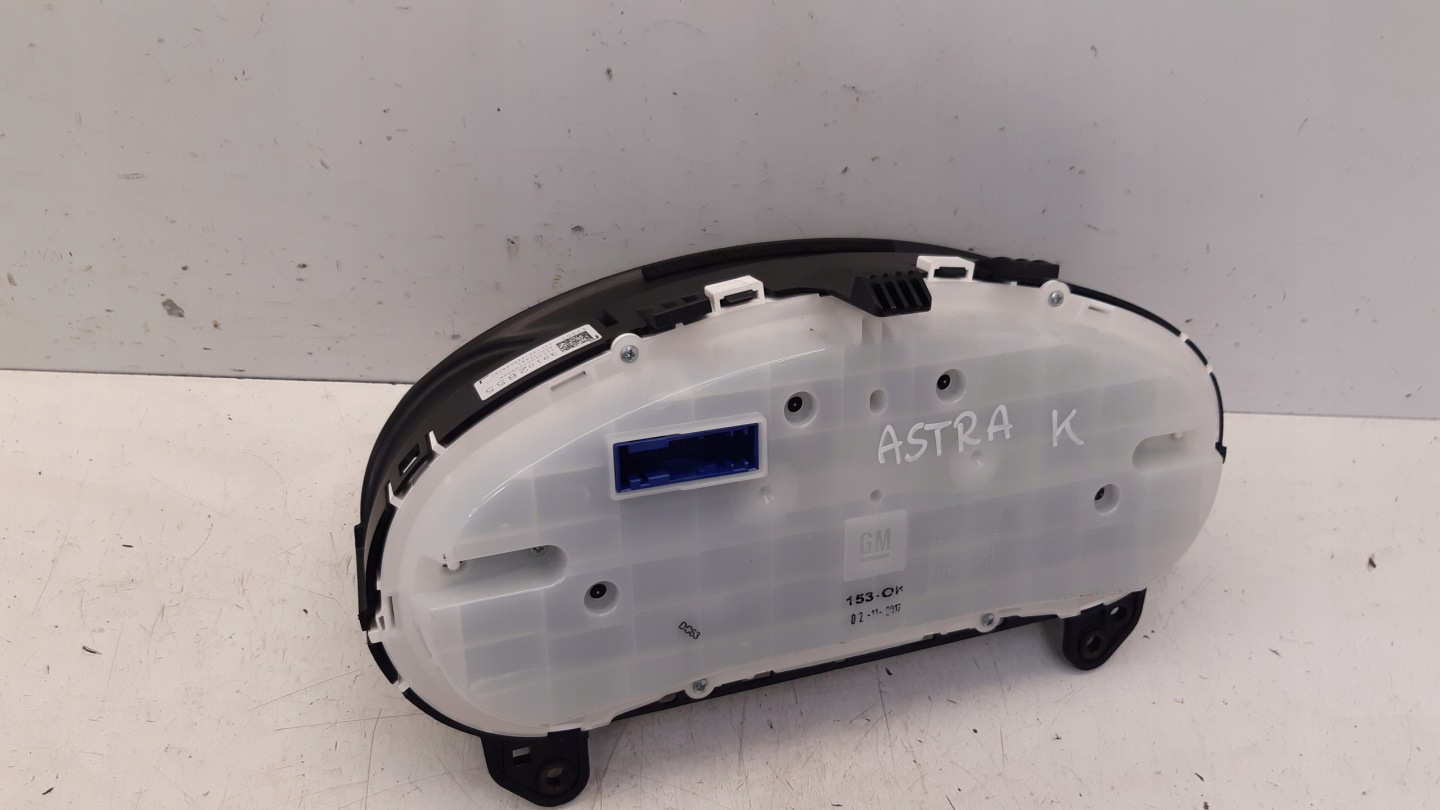 dials 39102855 Opel Astra K