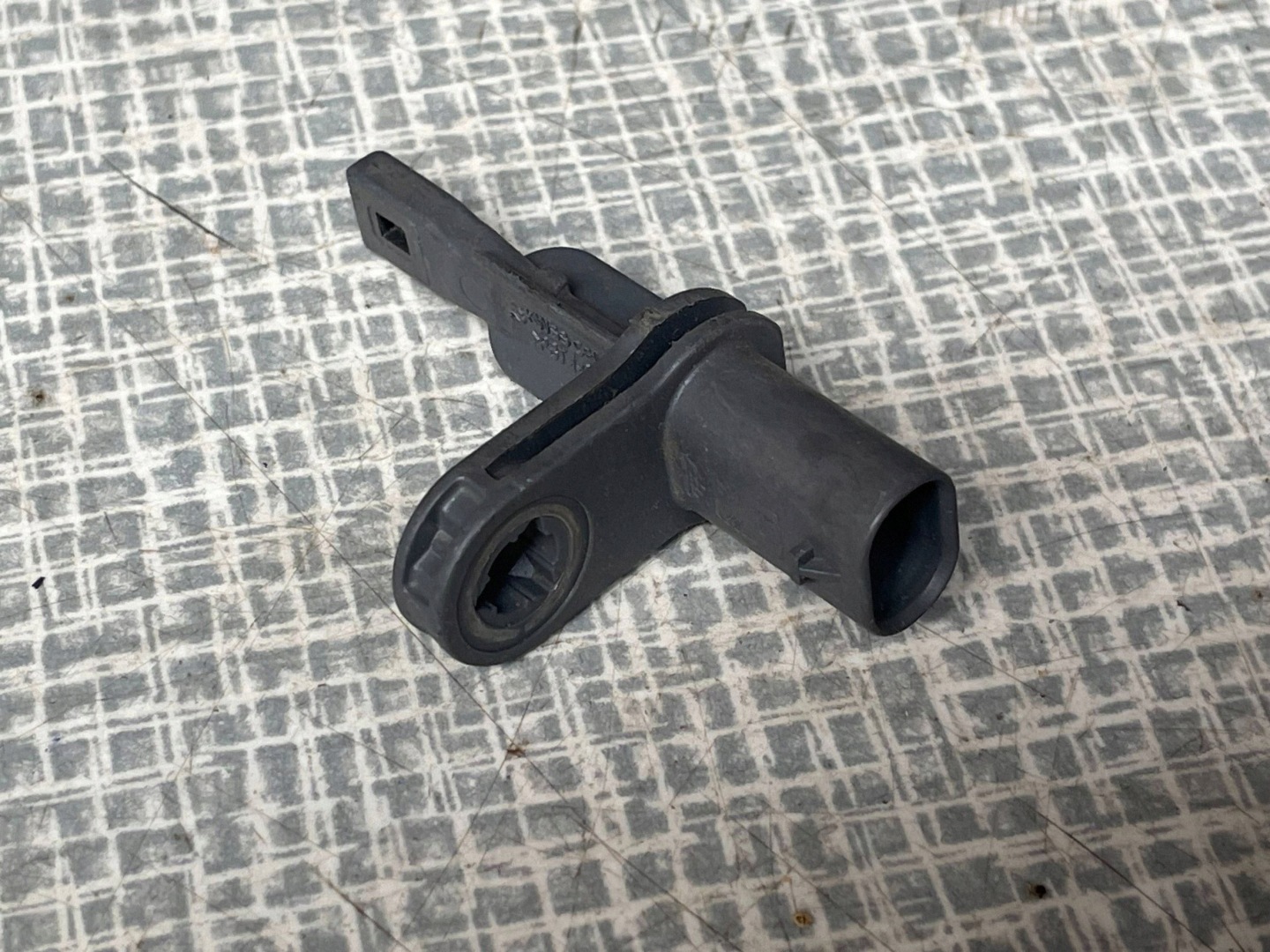 Sensor ABS Peugeot 3008 II 9838571680 Original!! !J