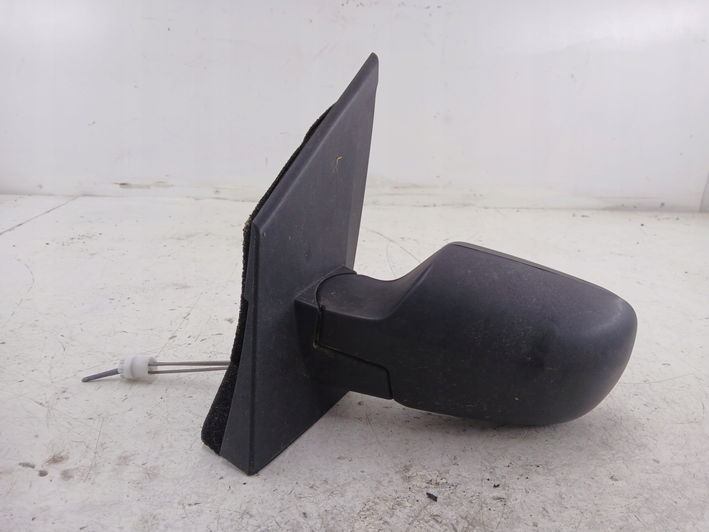FORD FIESTA MK6 mirror right black, manually