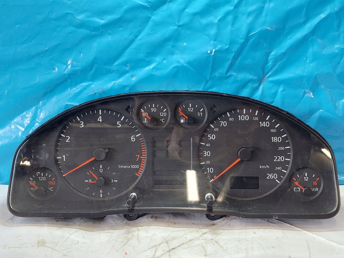 dials clock A6 C5 2.4 V6 4B0919860F